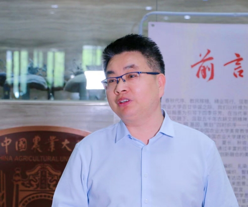 喜迎中国农业大学建校120周年：“四时织序——纤维艺术与书法展”开幕(图1)