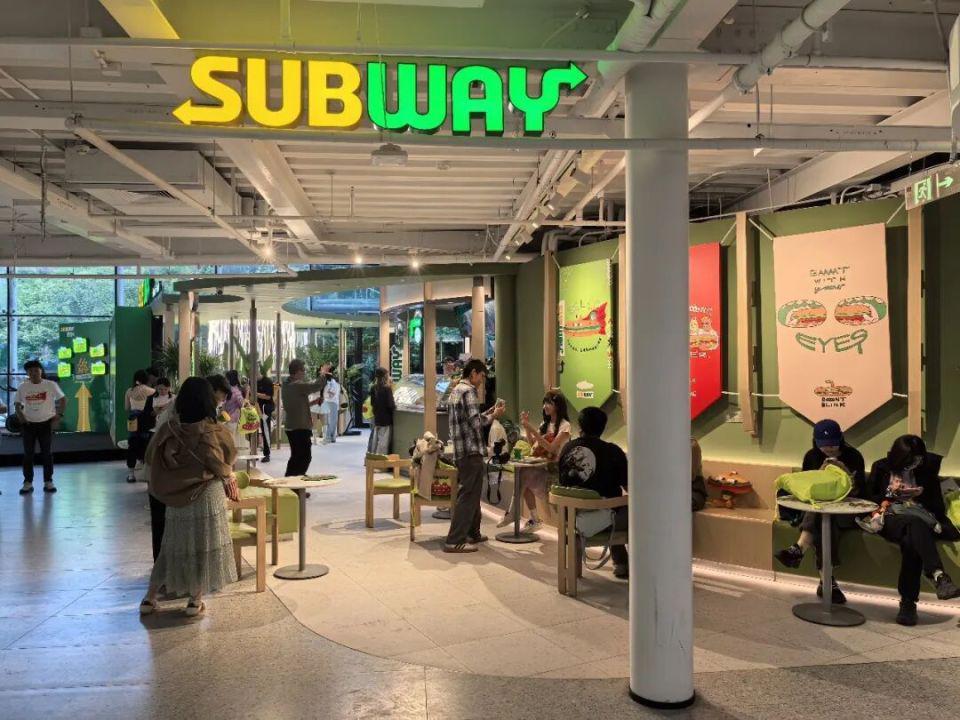 34年餐饮“老炮”再创业“核心商圈300~500米就要开一家”(图2)
