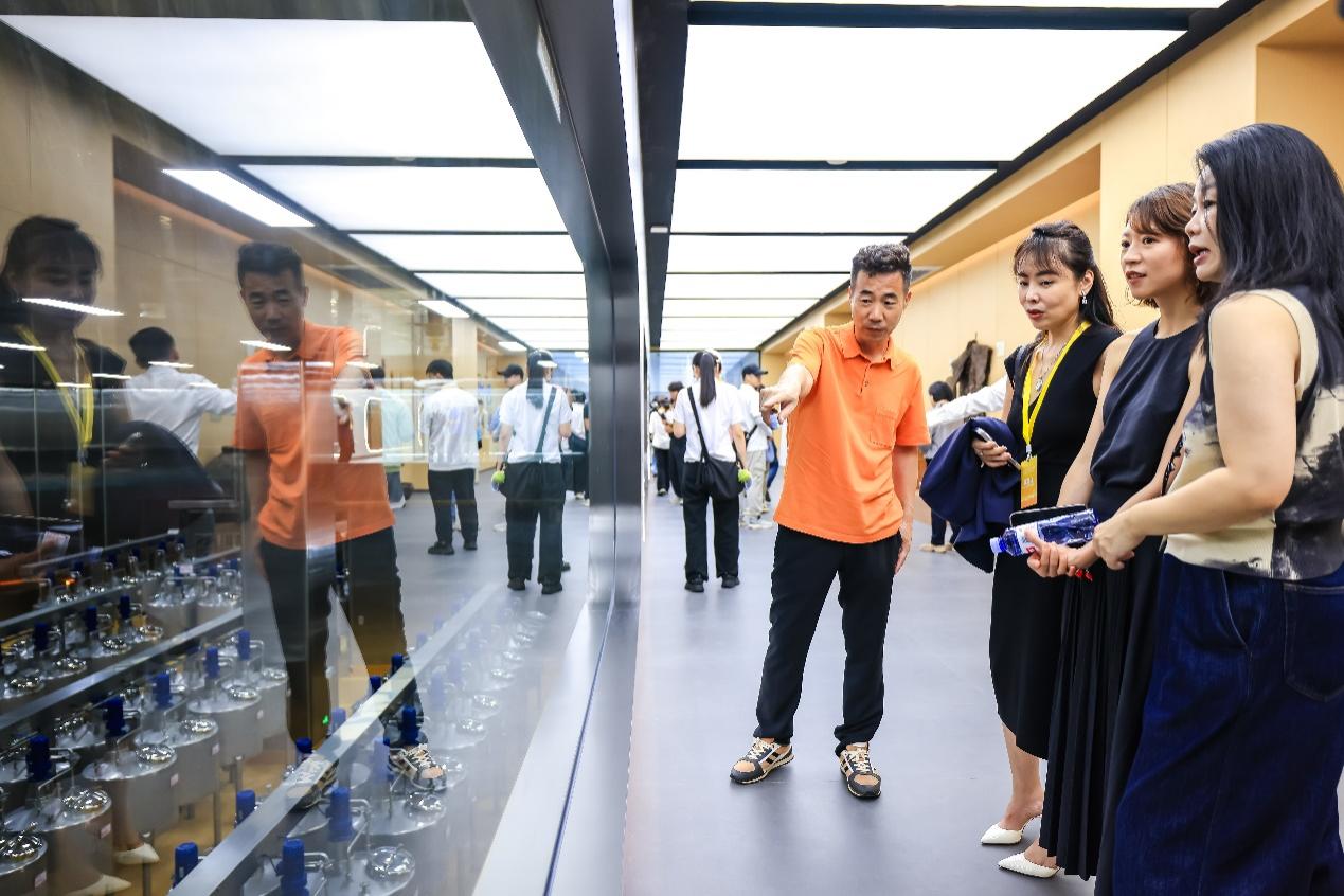 海南产能最大的现代化糟粕醋“透明工厂”在陵水投产(图3)