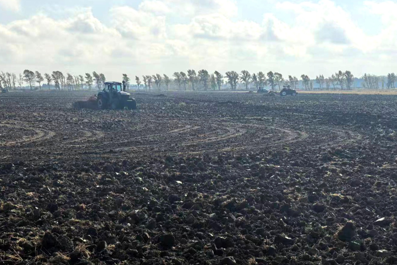 聚焦北大荒丨八五六分公司：全力推进土地“黑色越冬” 夯实农业丰产基础