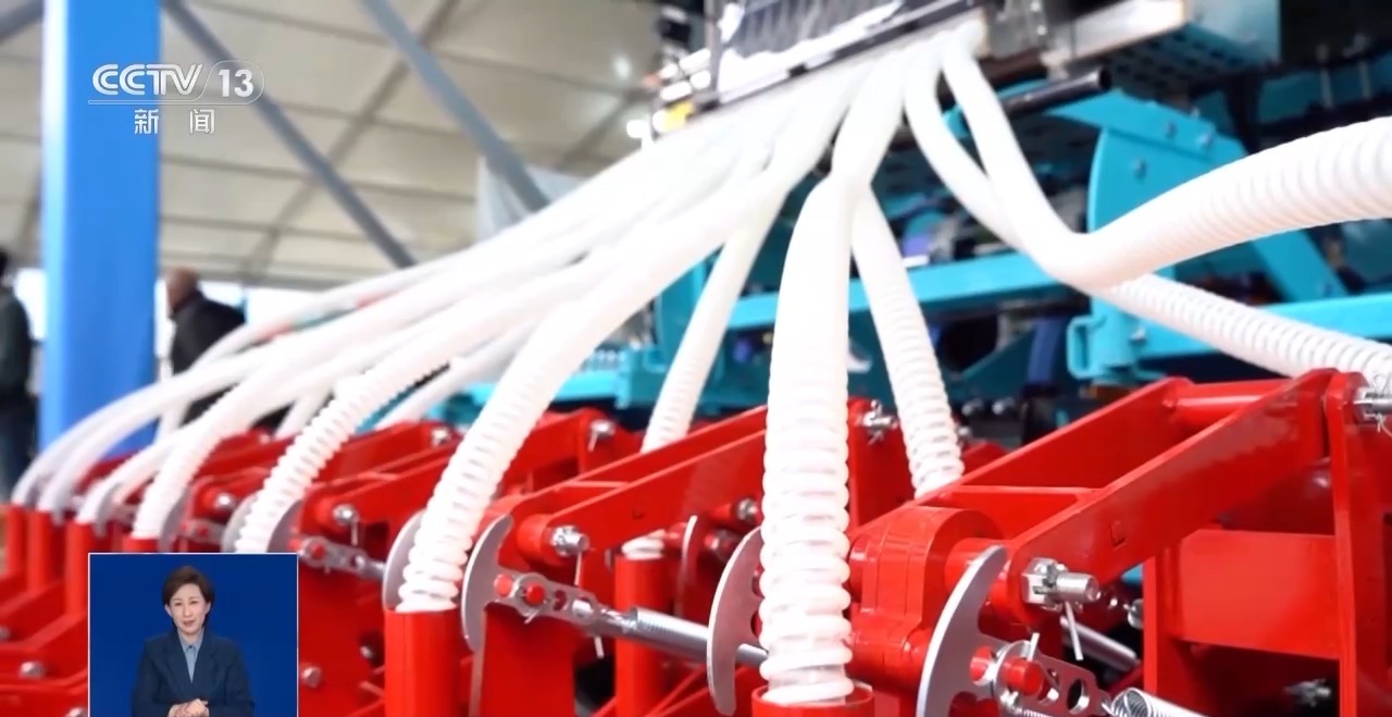 智慧农业装备集中亮相 “黑科技”为丰收保驾护航(图6)